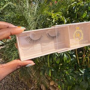 🚨Lash Blowout sale